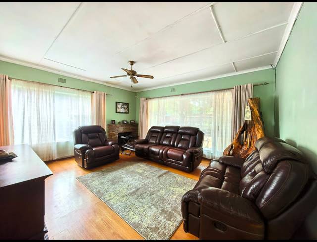 4 BEDROOM HOUSE TO LET IN SASOLBURG EXT 23